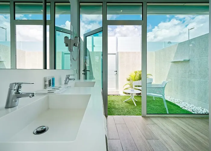 Nayra - Adults Only 4*