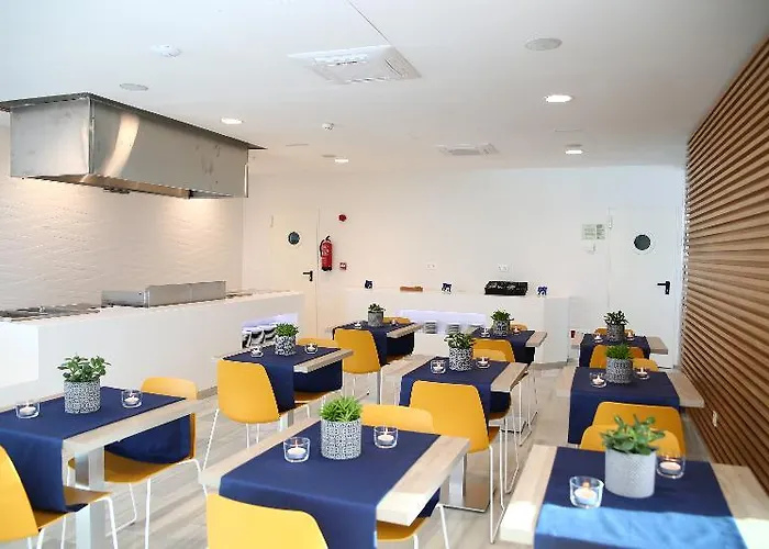 Otel Nayra - Adults Only