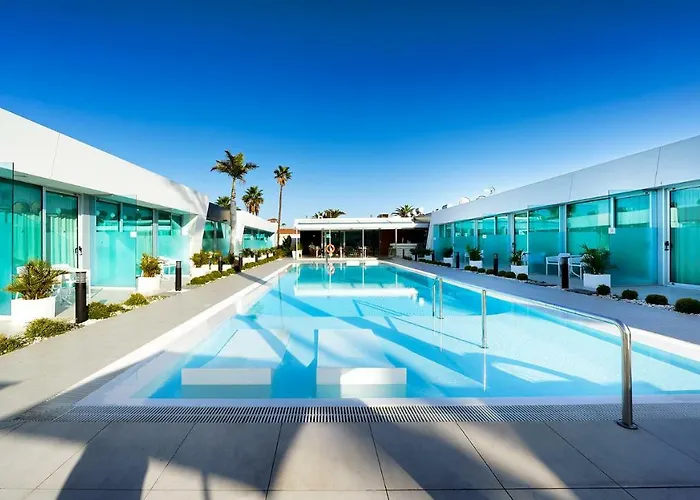 Nayra - Adults Only Otel 4*