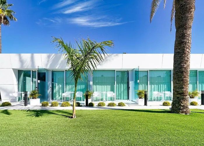 Otel Nayra - Adults Only